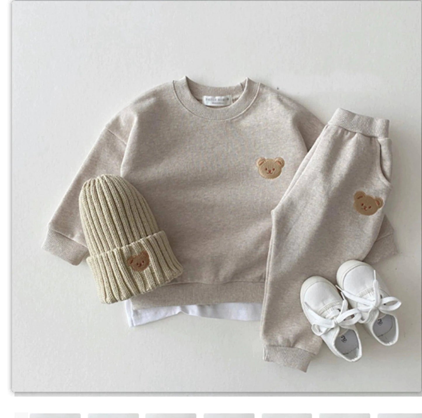 🧸 Unleash Maximum Cuteness: The Bear Sweatshirt Romper That Melts Hearts and Wins Smiles! 😊 - Home Kartz