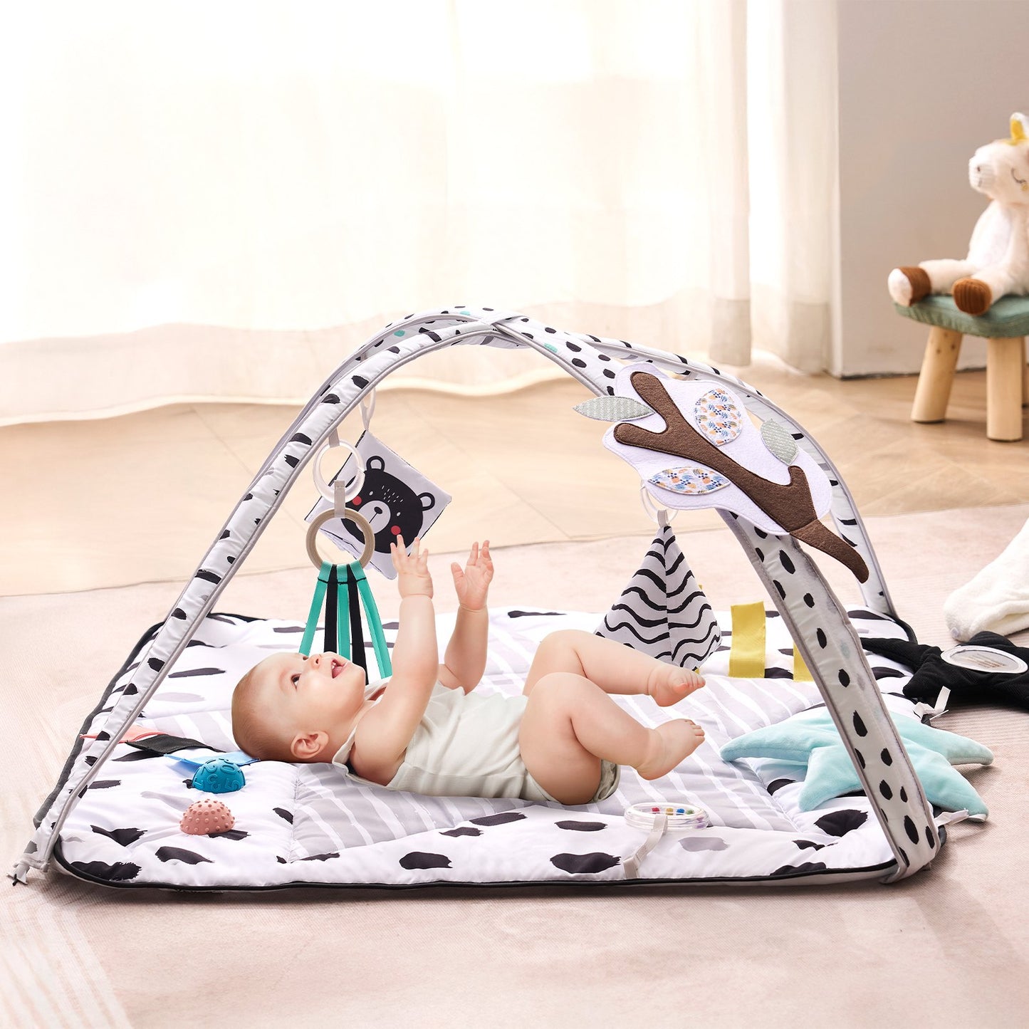 One Mat, 18 Months of Discovery. The Machine-Washable Sensory Hub That Grows with Your Baby from First Look to First Steps