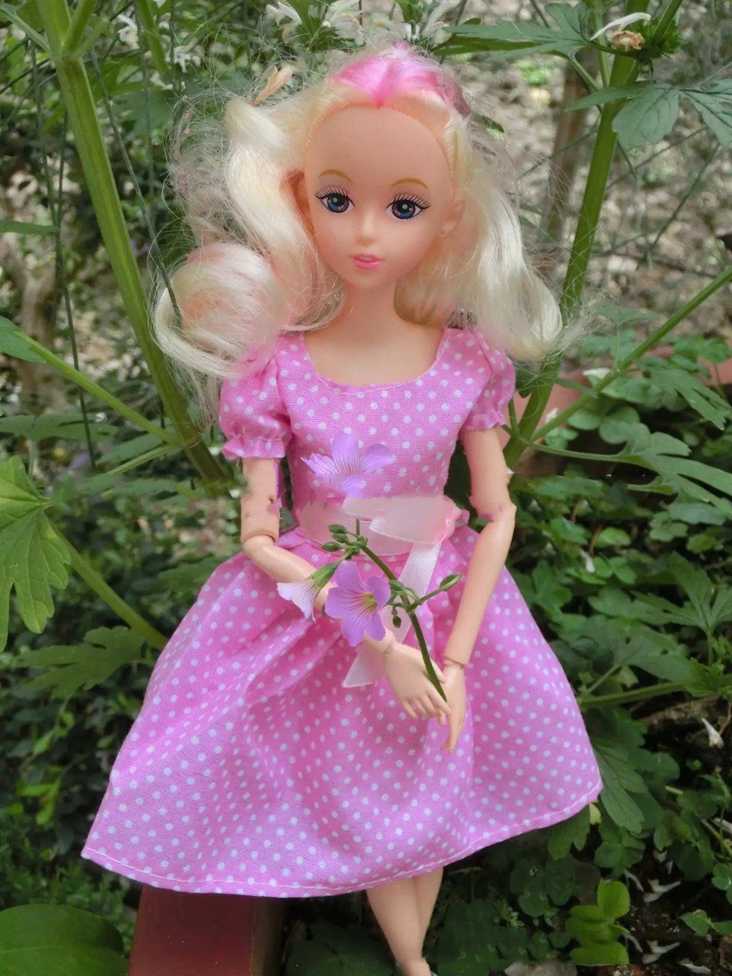✨ Unleash Your Child's Inner Designer with the Ultimate Dress Up Doll! 👗 - Home Kartz