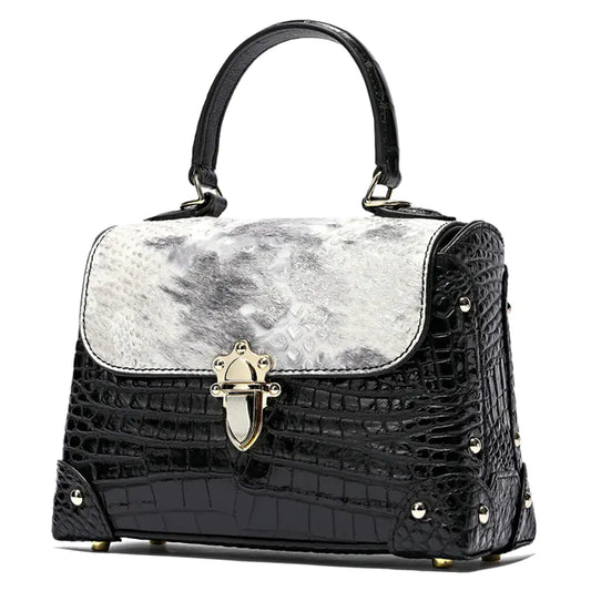 Statement Style, Spacious Design: The Ultimate Crocodile-Striped Cowhide Fashion Tote Bag