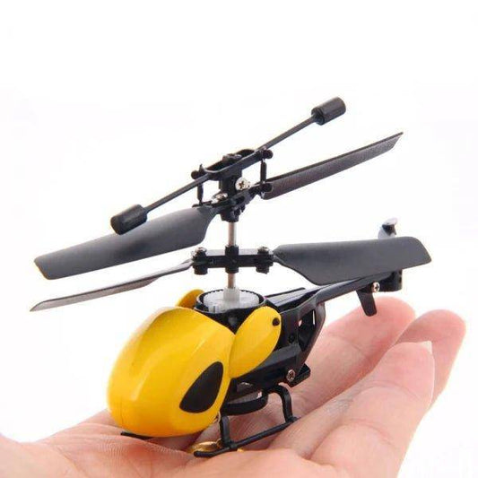 Elevate Your Aerial Adventures with the QS5010 Mini RC Helicopter - Home Kartz