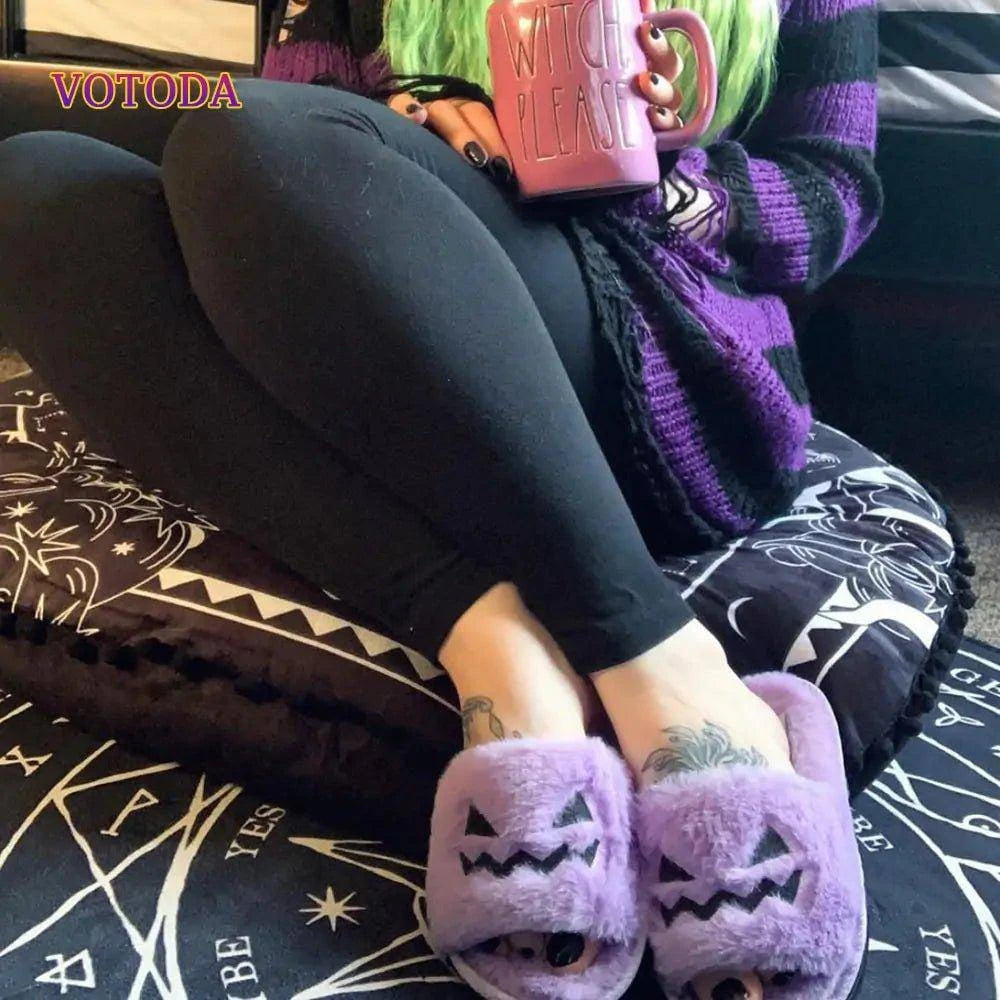 🎃 Fuzzy Pumpkin Slippers - Cozy Halloween Charm for Your Feet 🎃 - Home Kartz
