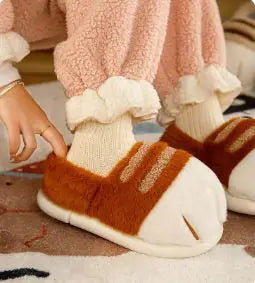 🛏️ Step into Cloud-Like Comfort: The Soft Soled Slippers That Will Transform Your Relaxation! ☁️ - Home Kartz