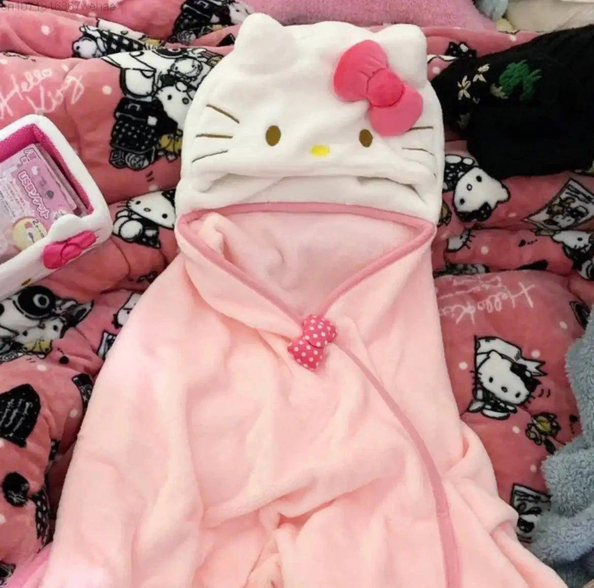 Hello Kitty Wearable Blanket Shawl Cloak – Cozy & Stylish Comfort for All Ages - Home Kartz
