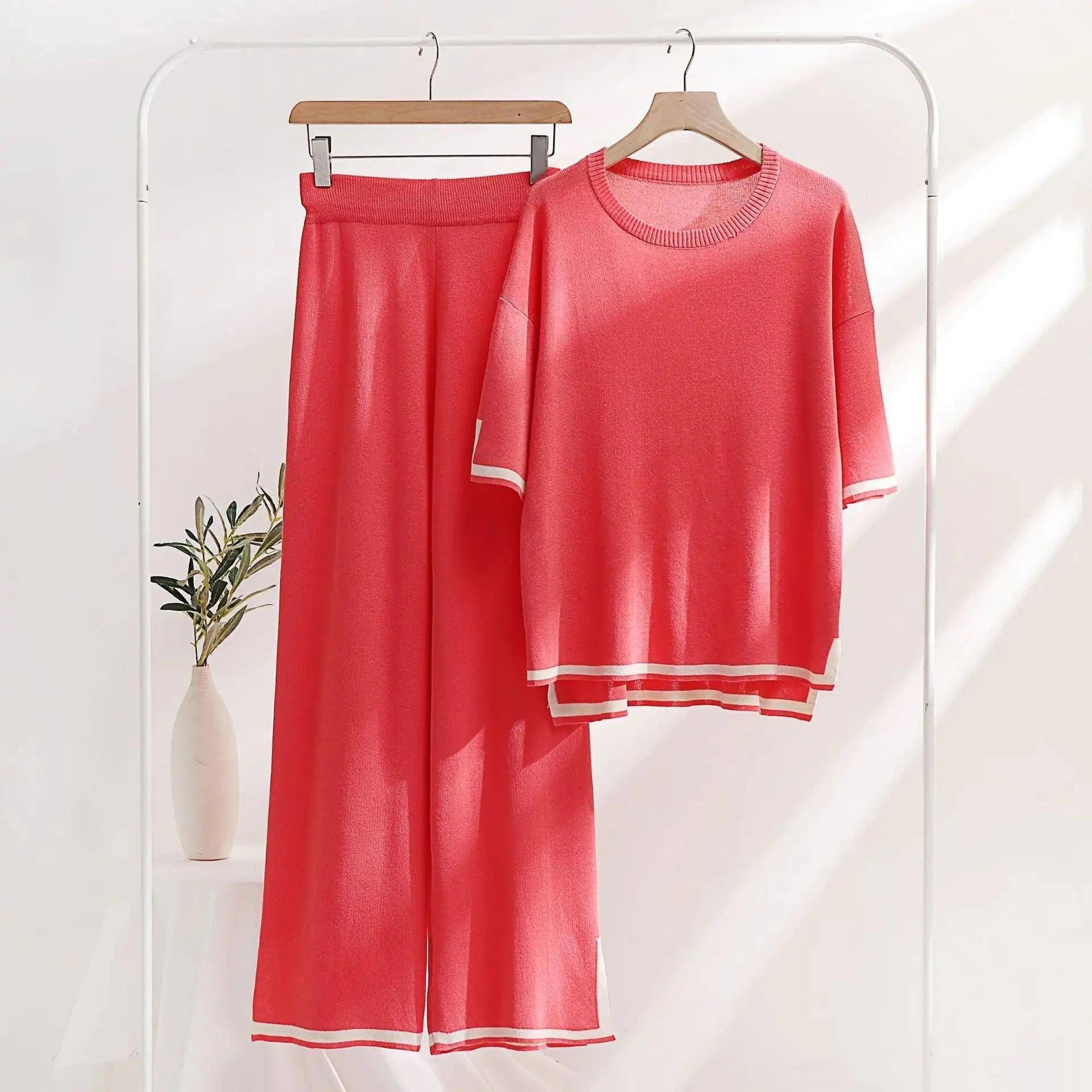Unwind in Luxury: Discover the Ultimate Comfort with Our Stylish Women's Loungewear - Home Kartz