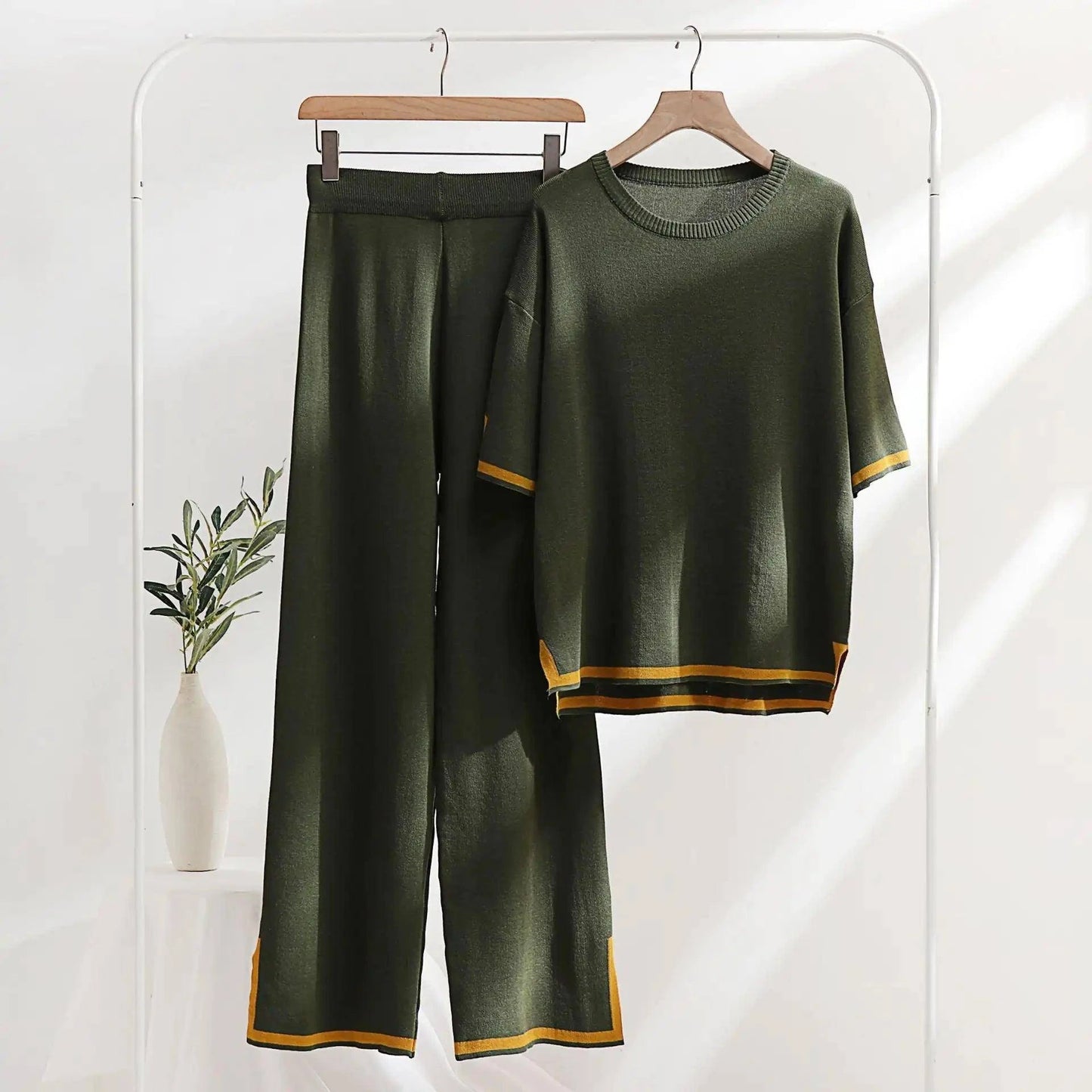 Unwind in Luxury: Discover the Ultimate Comfort with Our Stylish Women's Loungewear - Home Kartz