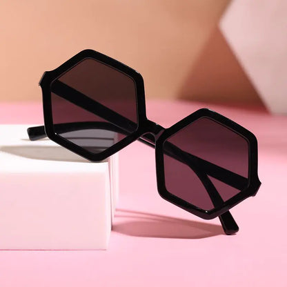 ✨ Stand Out in Style, Shine Safely: Introducing the Trendsetter Polygonal Kids' UV Protection Sunglasses! ✨ - Home Kartz