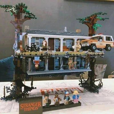 Stranger Things Inspired Building Block Set: Unleash Your Creativity in the Upside Down - Home Kartz