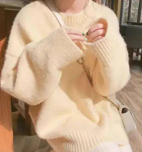 Women's Round Neck Sweater - A Timeless Addition to Your Wardrobe - Home Kartz